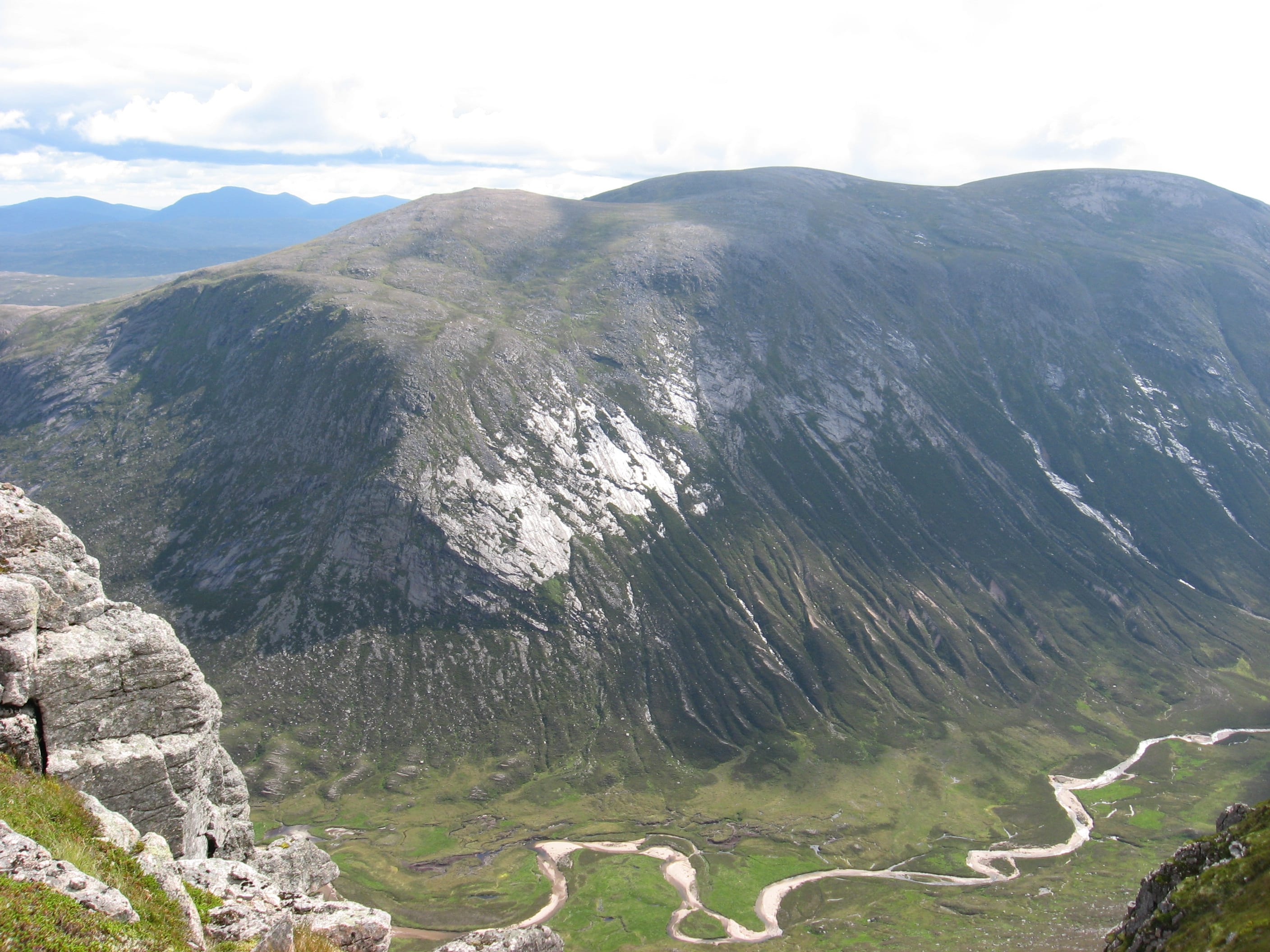 GLISTENING: Beinn Bhrotain