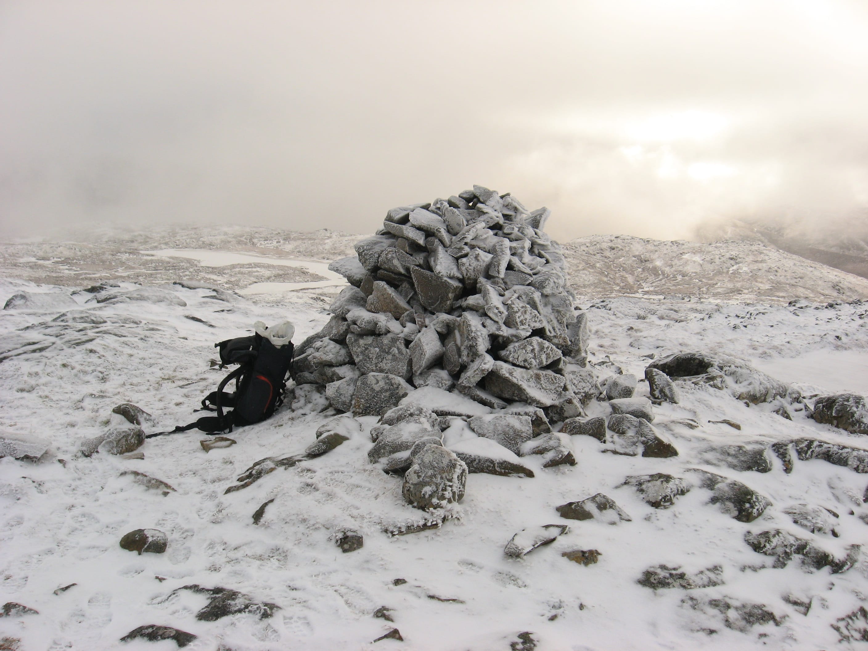 SURROUNDED: Carn a' Chuilinn