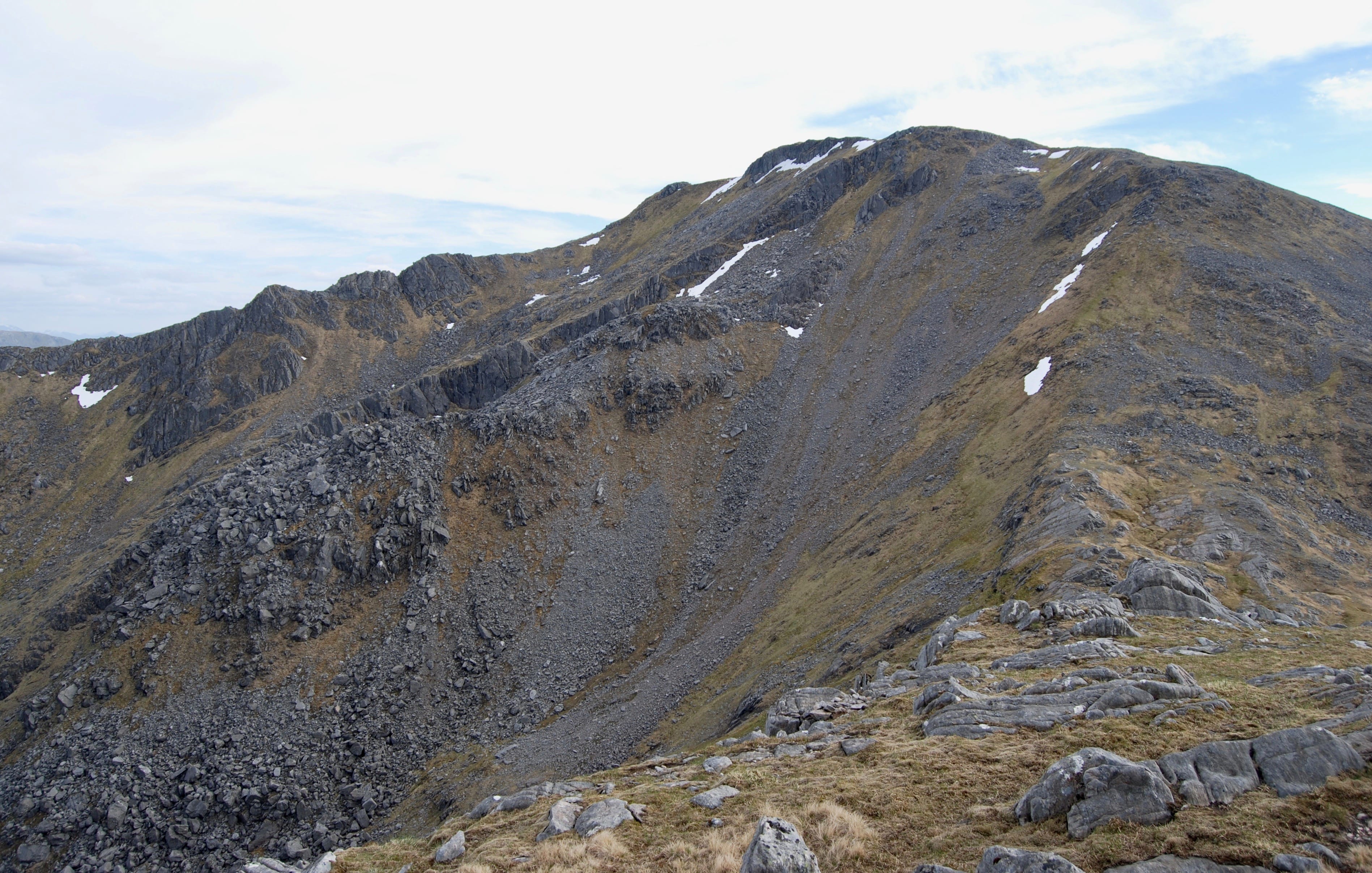 SIDE VIEW: From Am Bathaich